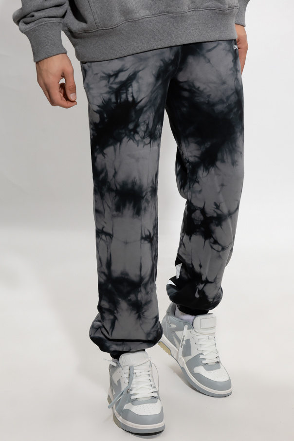 Off white tie dyed cargo pants justin 着用 3.jpg